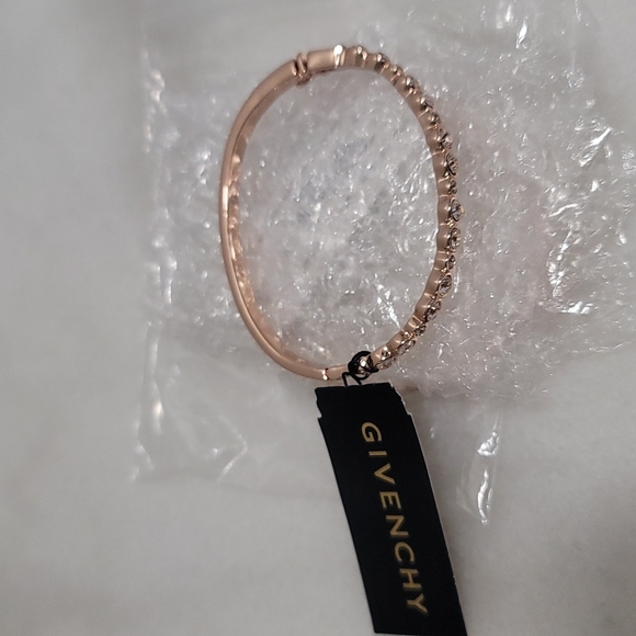 Givenchy rose gold bracelet - Picture 3 of 5